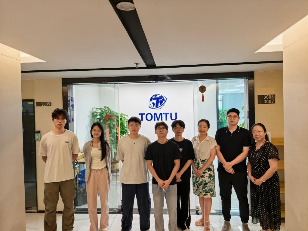 访企拓岗精准赋能学生成长  校企协同共育跨境电...